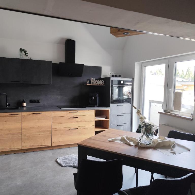 Alpenflair One - Apartment mit 2 Schlafzimmern und Terrasse - 10