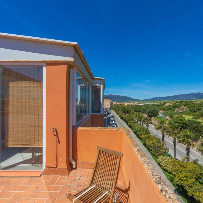 Ático La Marina Tarifa con terraza, vistas y parking - Apartment mit 3 Schlafzimmern - 43