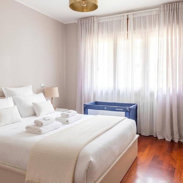Leila's Two Double Bedroom Apartment Roma Colosseo - Appartamento con 2 Camere da Letto - 1