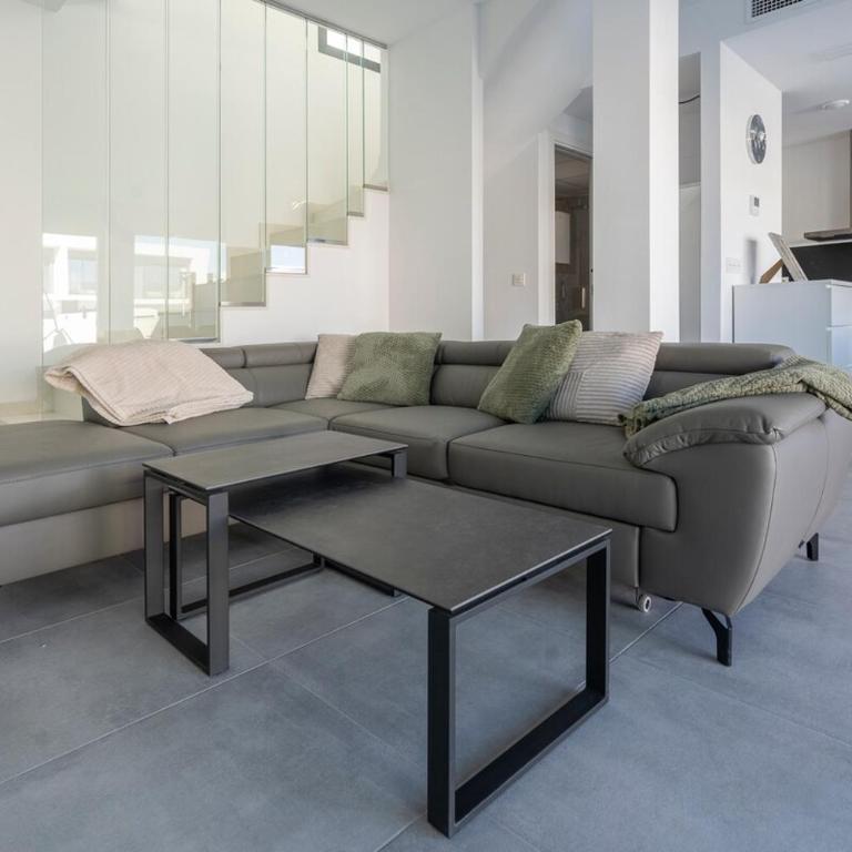 Villa María con piscina privada - Wellhome Alicante - Villa - 2