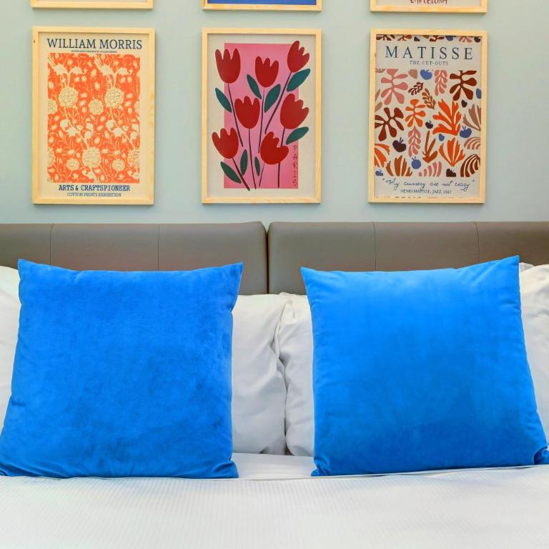 SAN GIOVANNI Appia Park - Modern apartment with Balcony - Metro A - 10 min City Center - Two-Bedroom Apartment - 21