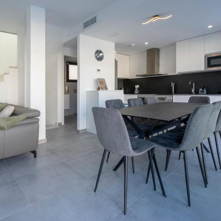 Villa María con piscina privada - Wellhome Alicante - Villa - 3