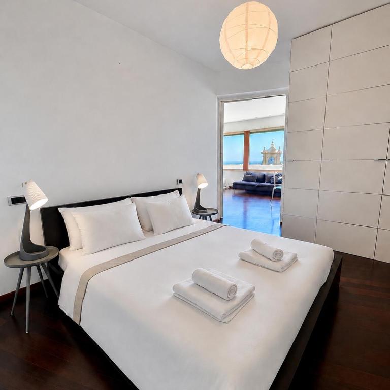 Terrazza dell'Orologio - Appartamento con 2 Camere da Letto - 1