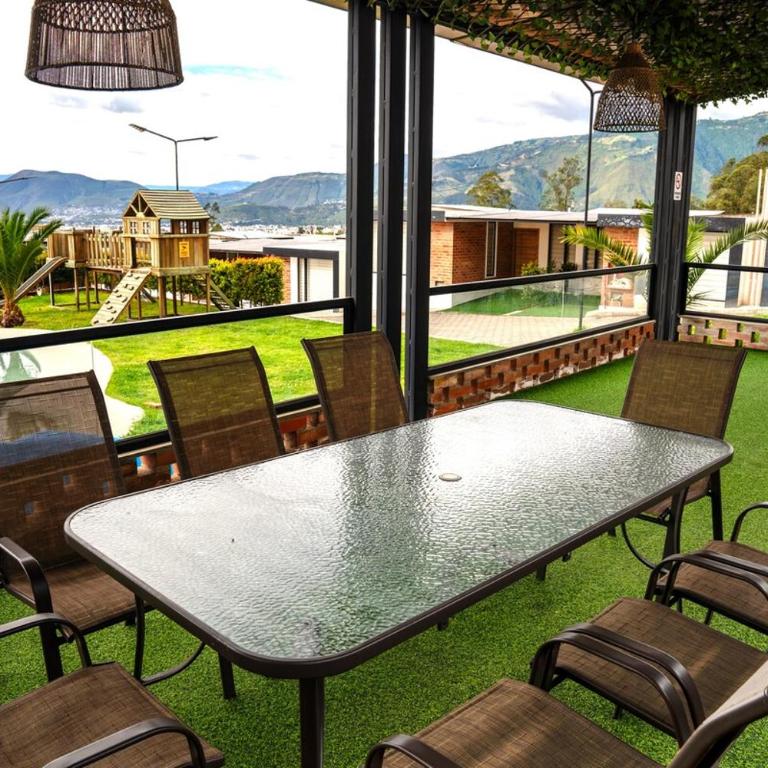 Casa 20 Moderna con piscina y vista a Ibarra - Casa de 2 dormitorios - 15