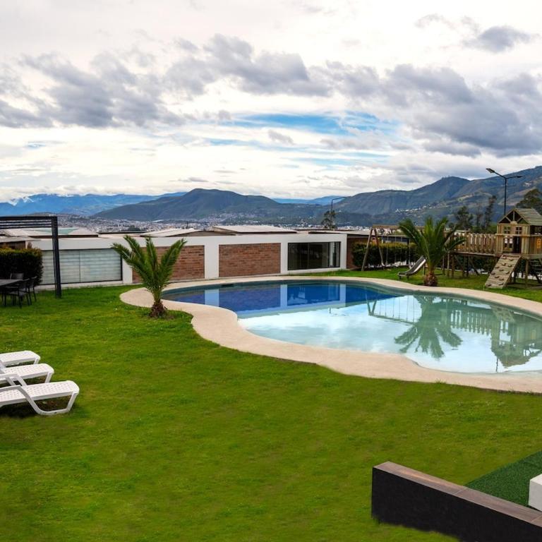 Casa 20 Moderna con piscina y vista a Ibarra - Casa de 2 dormitorios - 25
