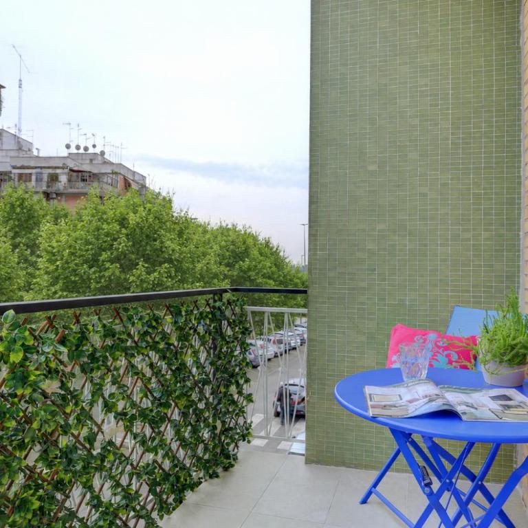 SAN GIOVANNI Appia Park - Modern apartment with Balcony - Metro A - 10 min City Center - Two-Bedroom Apartment - 2