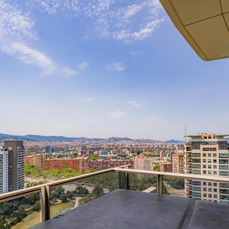 Penthouse Duplex with Epic Views - Apartamento - 21
