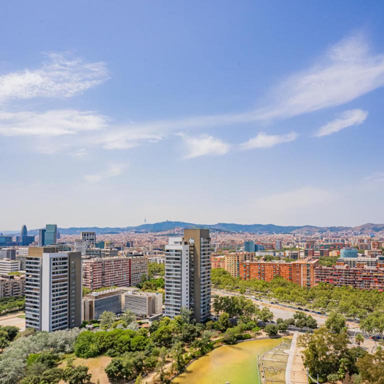 Penthouse Duplex with Epic Views - Apartamento - 59
