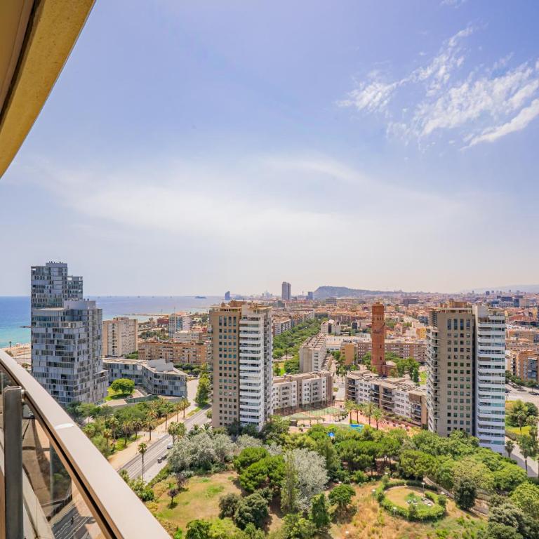 Penthouse Duplex with Epic Views - Apartamento - 55