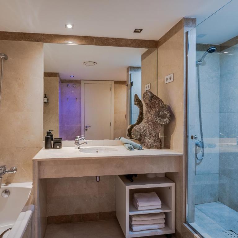 Penthouse Duplex with Epic Views - Apartamento - 48