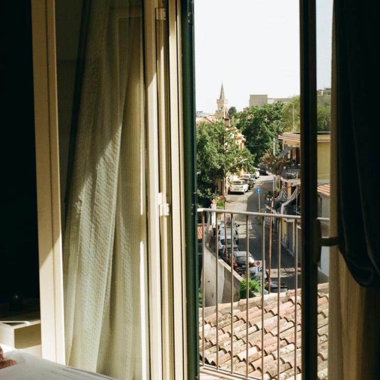 B&B Giulia - Double Room with Balcony - 8