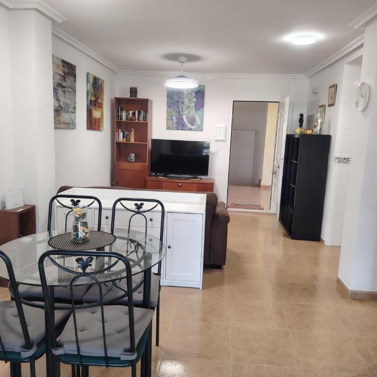 PRIMERO FKK con Ascesor Bahía de Vera - One-Bedroom Apartment - 2
