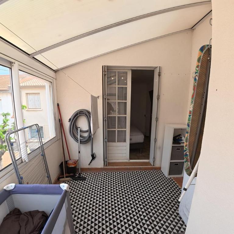 Villa Magaly T4 à 50 m de la plage et de Valras centre avec linge de lit et ménage inclus - Two-Bedroom Apartment with Sea View - 43