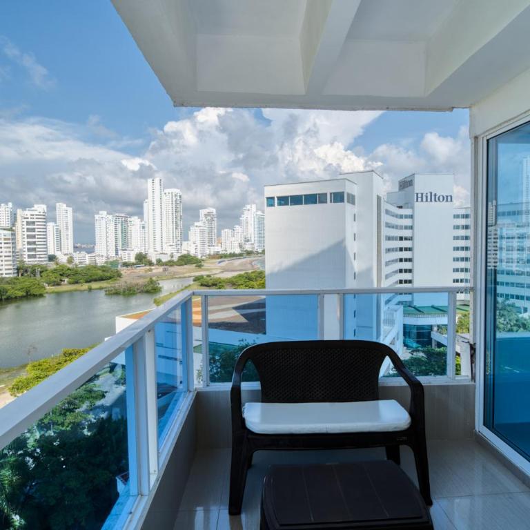 Serena Mar Apartamentos - Two-Bedroom Deluxe Apartment - 1