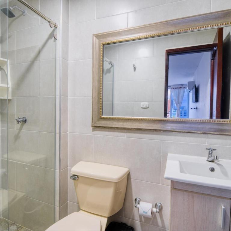 Serena Mar Apartamentos - Two-Bedroom Deluxe Apartment - 6