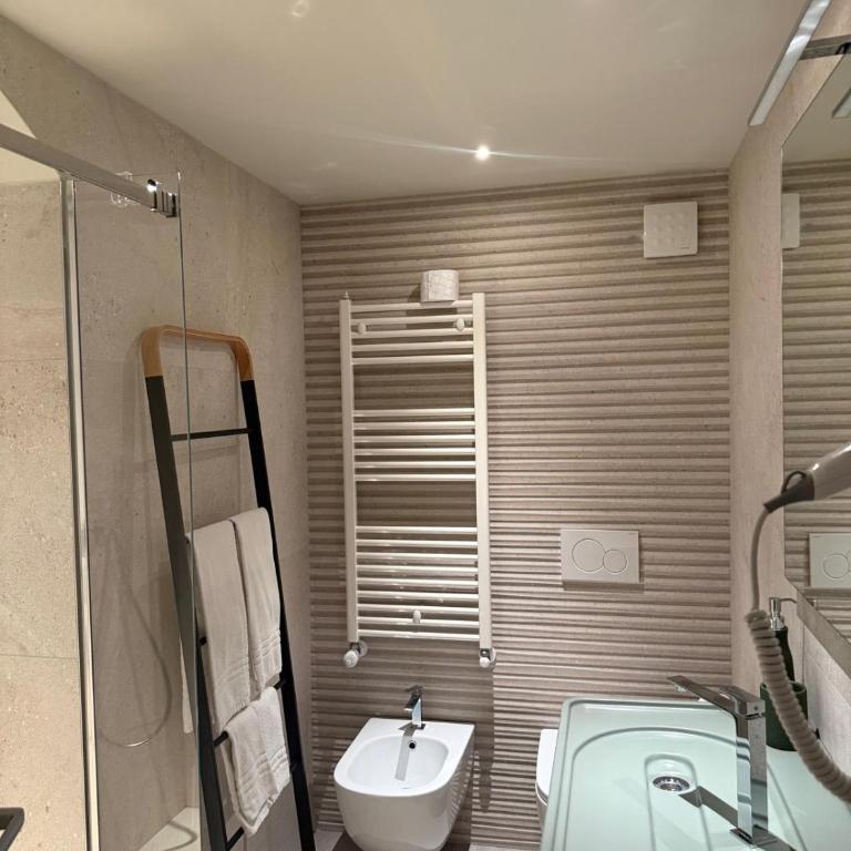 Bellavitarooms-Fiore di Maggio Luxury Suites - Suite Con Balcone - 19
