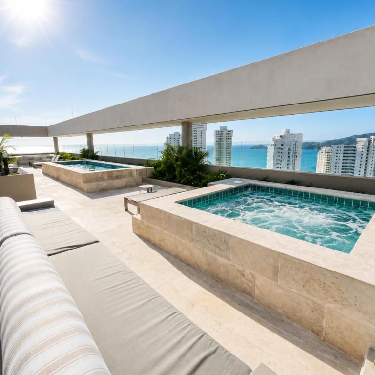 Amazing Loft - Exclusive - Rooftop Pool - AC & WiFi - One-Bedroom Apartment - 6