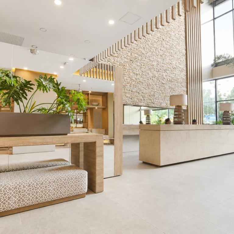 Amazing Loft - Exclusive - Rooftop Pool - AC & WiFi - One-Bedroom Apartment - 25