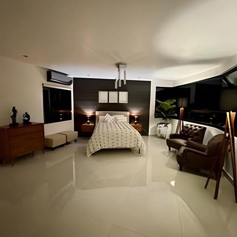 Depto. de lujo, zona residencial - Apartamento - 2