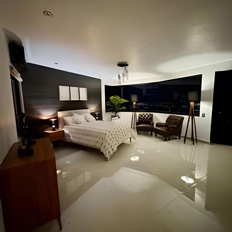 Depto. de lujo, zona residencial - Apartamento - 3