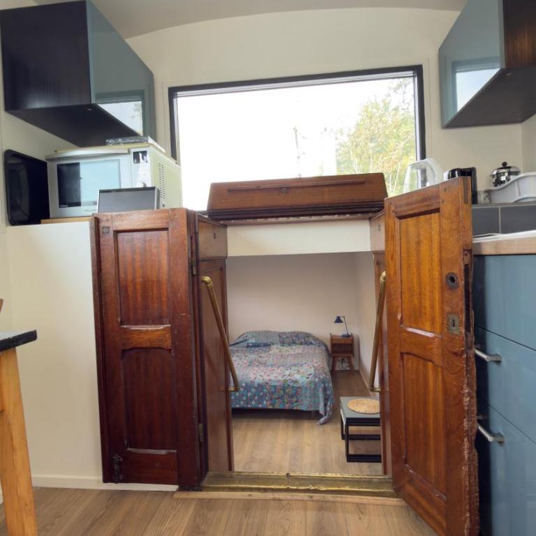 Studio sur l eau - Peniche Paris 16eme - Double Room - 8