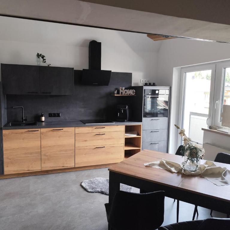 Alpenflair One - Apartment mit 2 Schlafzimmern und Terrasse - 21