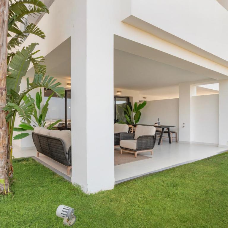 Mirador Estepona Hills - Three-Bedroom Apartment with Mountain View - 35