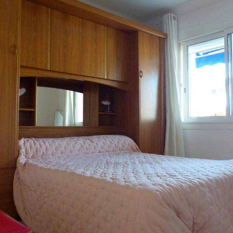 Beaches within walking distance private parking! - Apartamento - 8