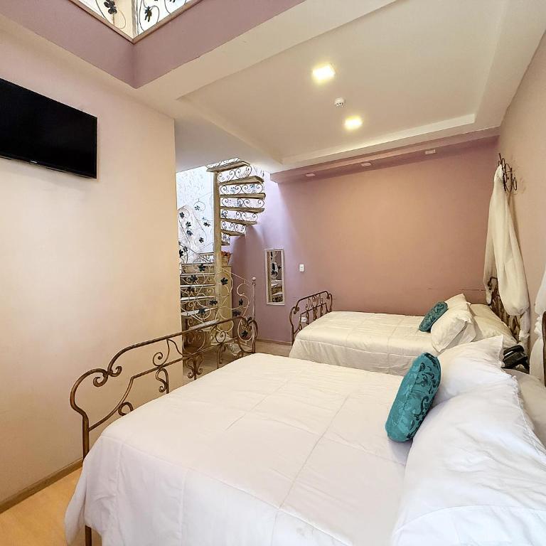 Hotel Casa Ruth Boutique Cuenca - Habitación Triple Confort - 5