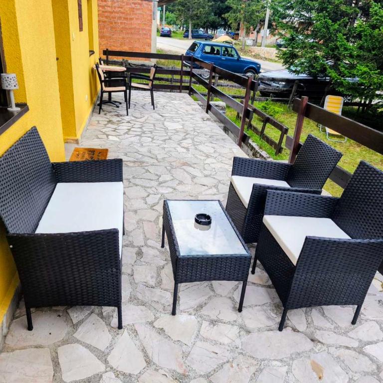 Durmitor Chalet-Fireplace-Private Garden - Kuća sa 2 Spavaće Sobe - 14