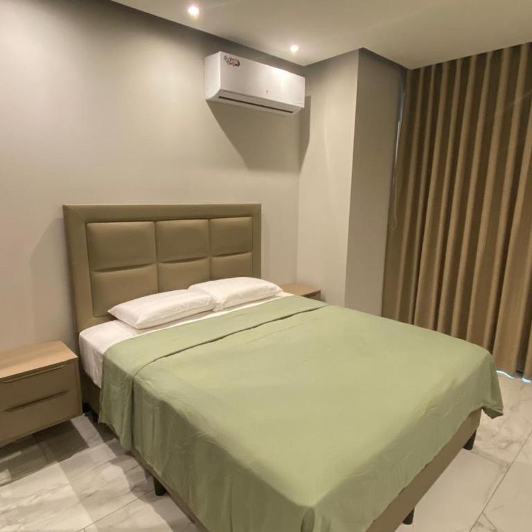 Sky Moon Equipetrol - One-Bedroom Apartment - 8