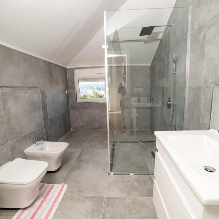 Villa Bari - Apartman sa 1 Spavaćom Sobom, Balkonom i Pogledom na Grad - 34