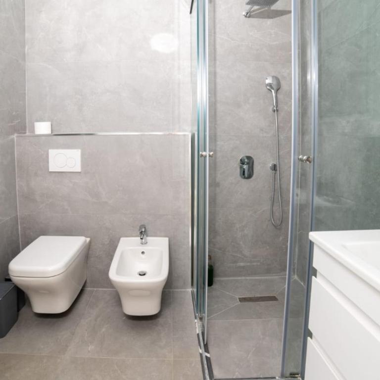 Villa Bari - Deluks Apartman sa 1 Spavaćom Sobom i Pogledom na Grad - 18