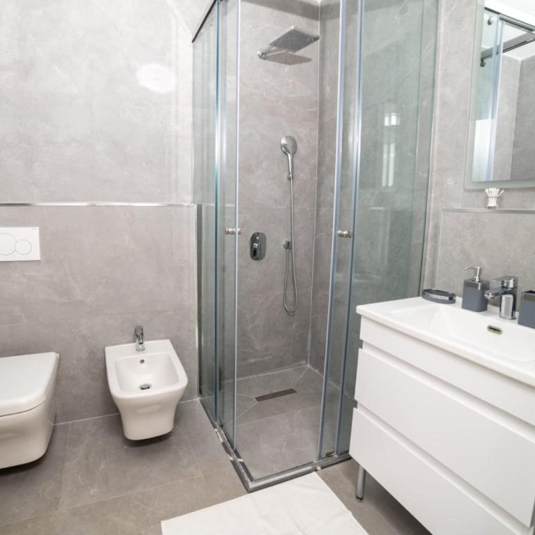 Villa Bari - Deluks Apartman sa 1 Spavaćom Sobom i Pogledom na Grad - 21