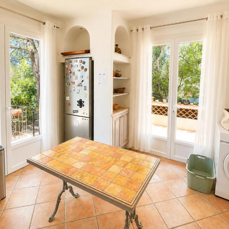 La Cigalière, Villa 6p, AC, PK, Piscine & Terrasse - Three-Bedroom Villa - 23