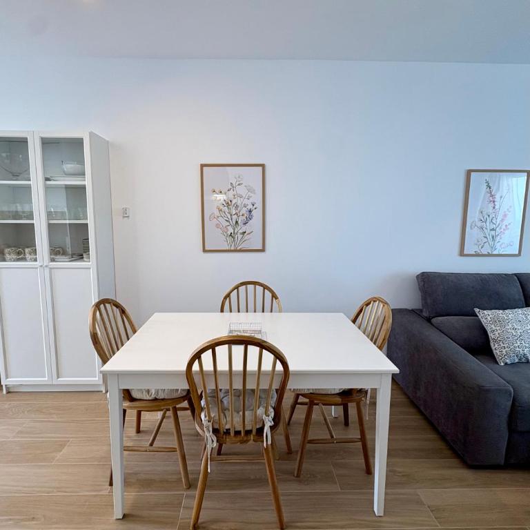 Residencial Lirio, Bloque 1 Ático 5 - Apartamento de 2 dormitorios - 10