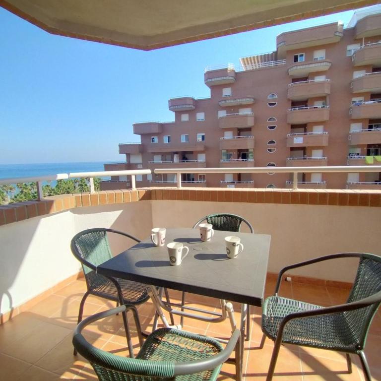 ACV - Vistamar III-1ª linea planta 6 sur 2 - Apartamento de 2 dormitorios - 5