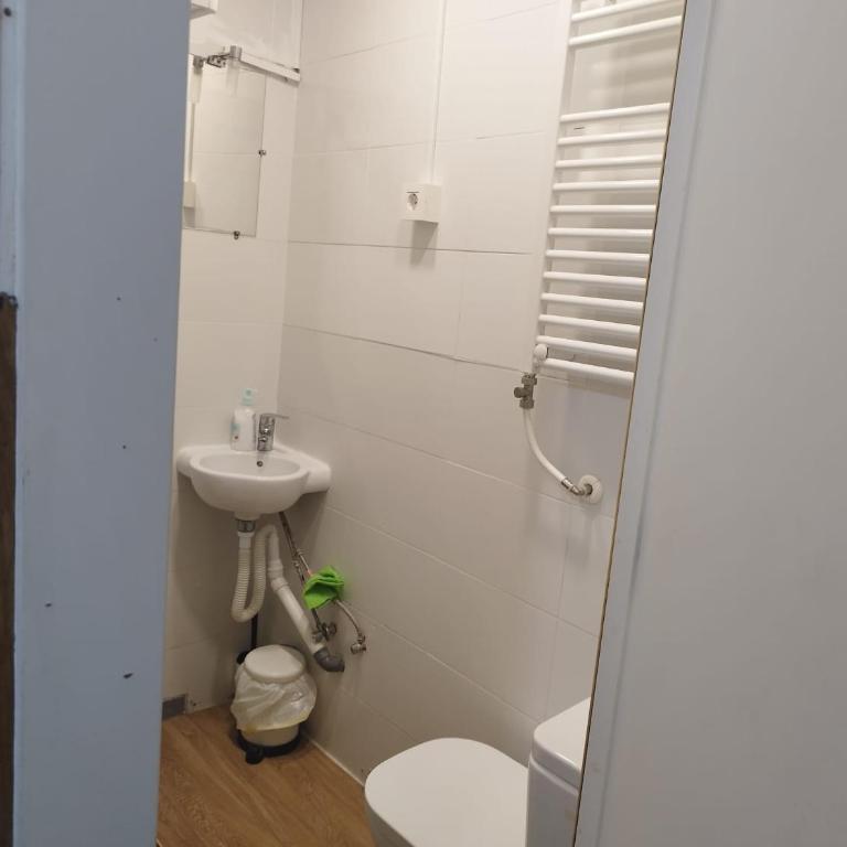 Zurriola Beach Guest House - Doppelzimmer mit eigenem Bad - 2