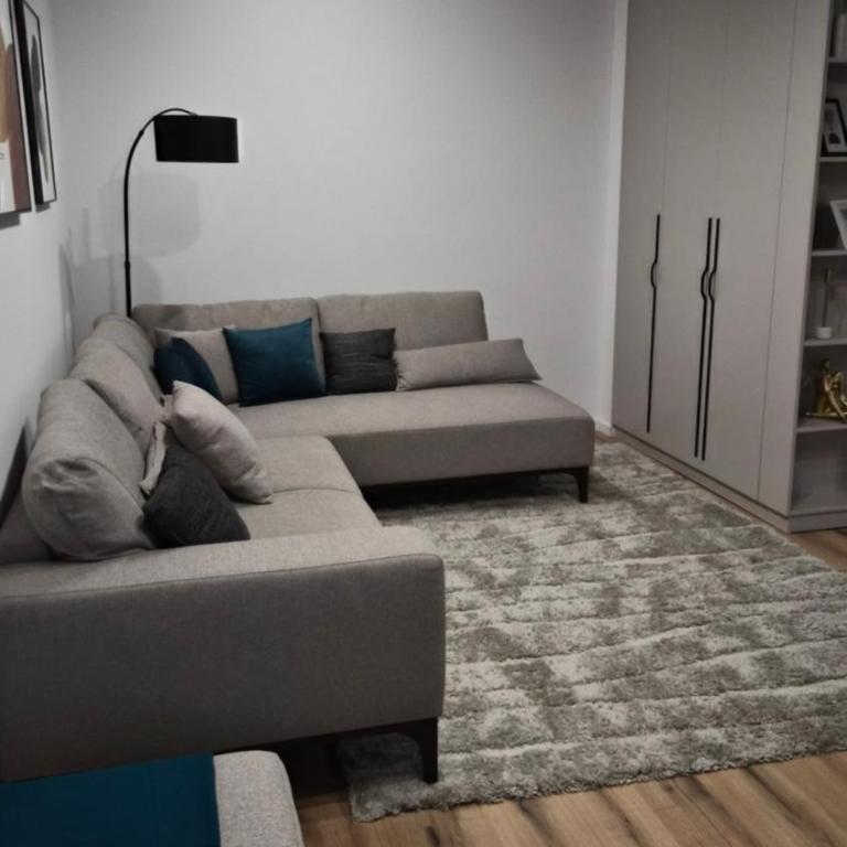 Bella Mare Apartments - One-Bedroom Apartment - 8