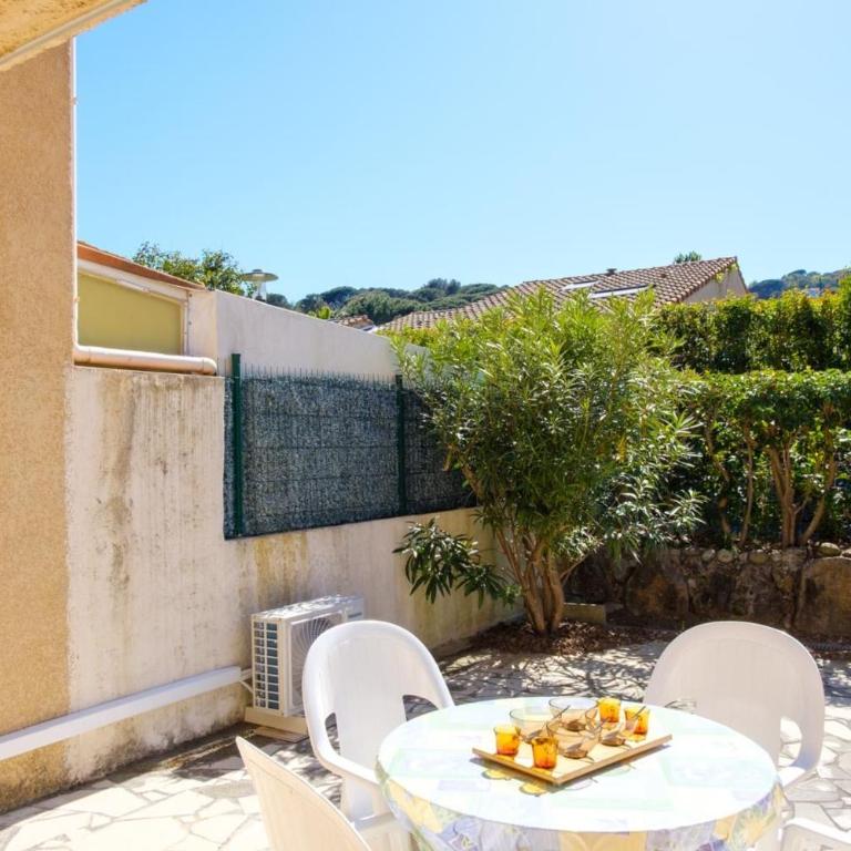 Apartment with garden and parking in Sainte-Maxime - Apartment - 9