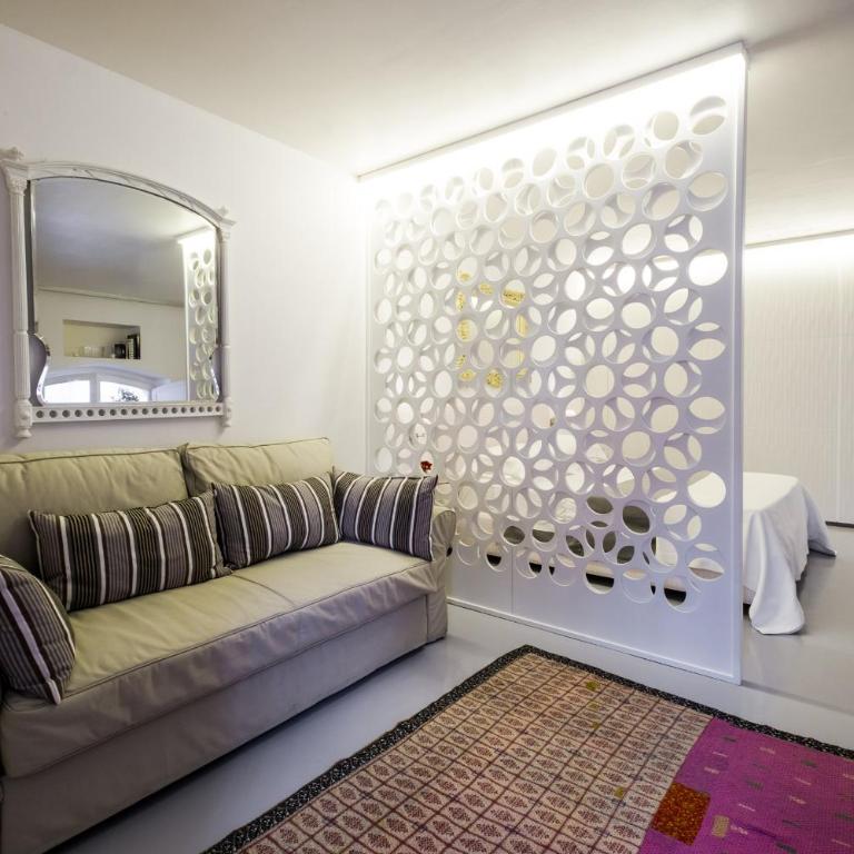 BB 22 Charming Rooms & Apartments - Deluxe Quadruple Room - 7