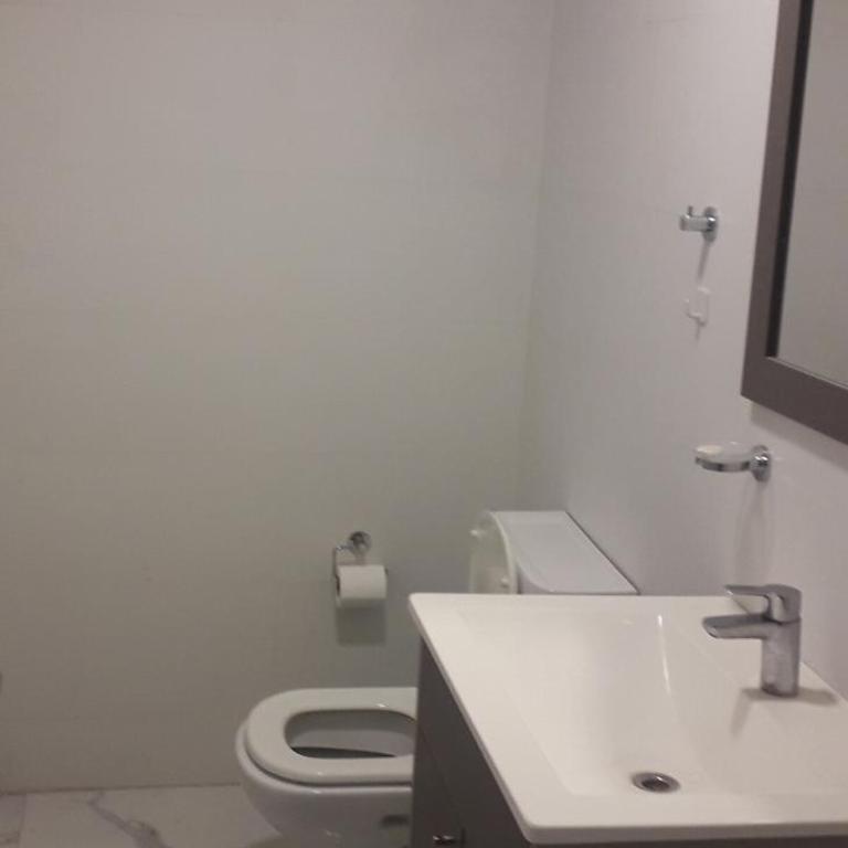 A tres calles de la playa y cuatro de la peatonal - One-Bedroom Apartment - 14