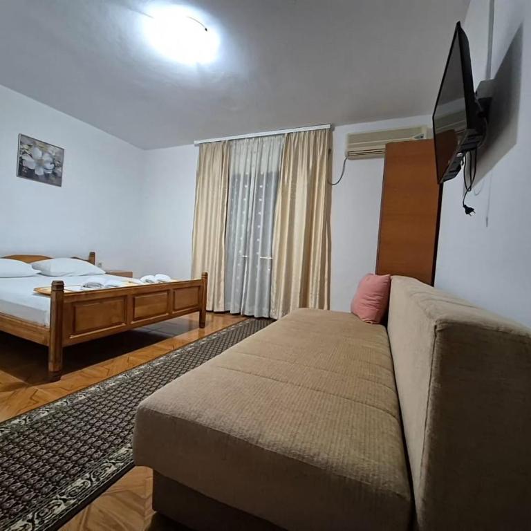 Apartmani DeKan - Trokrevetna Soba - 5