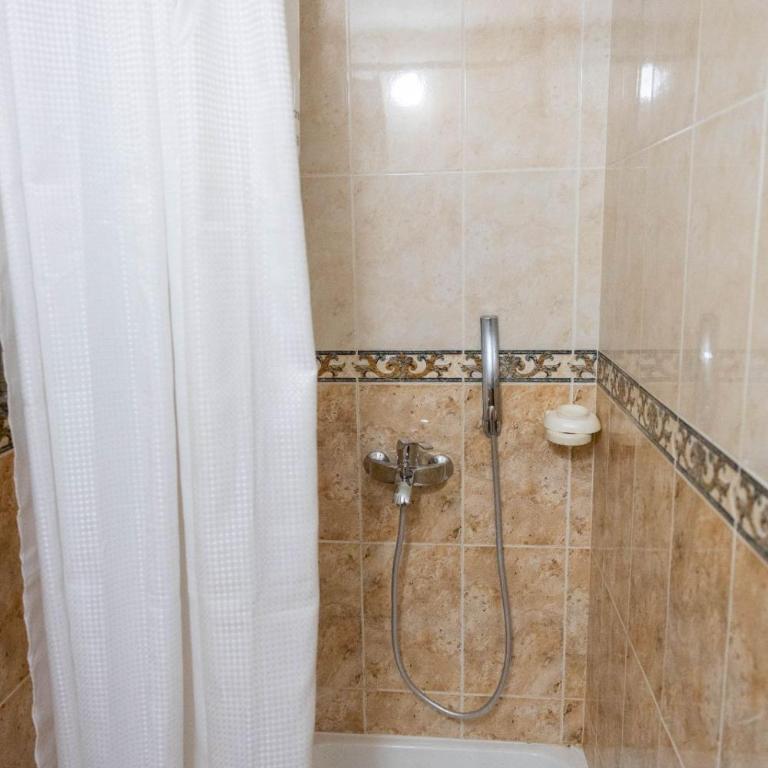 Apartmani DeKan - Četvorokrevetna Soba - 4