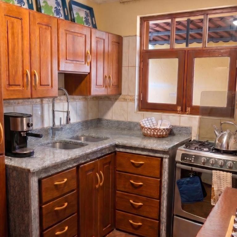 Casa Abuelito's Andean Haven - Two-Bedroom House - 5