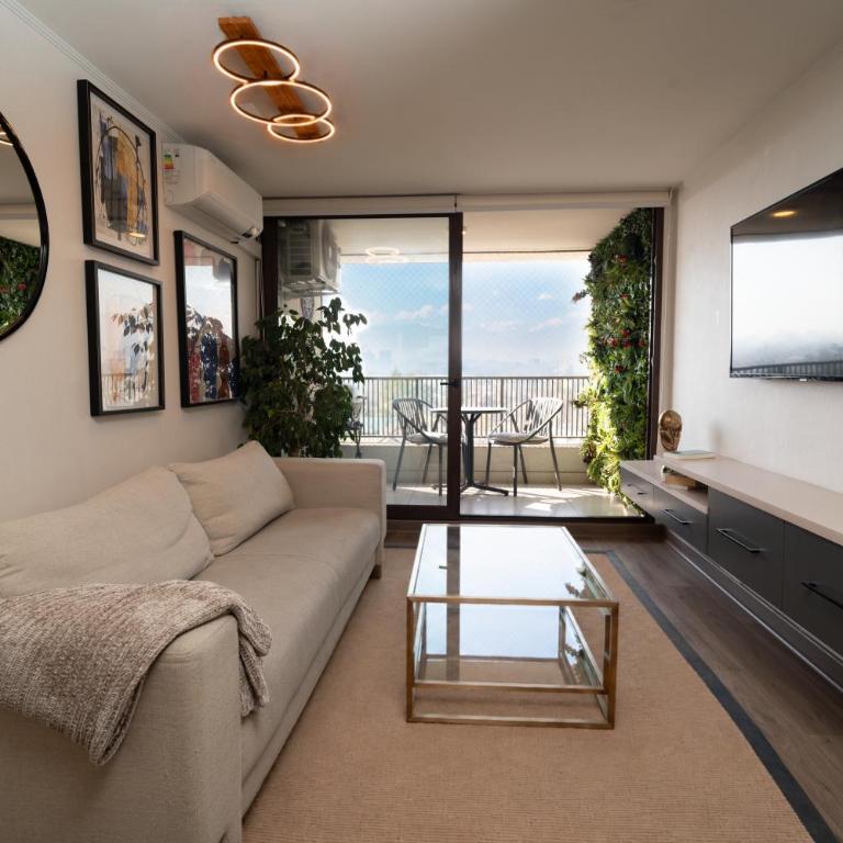Moderno Depto 2D con Vista a la Cordillera, Terraza y Parking - Two-Bedroom Apartment - 20