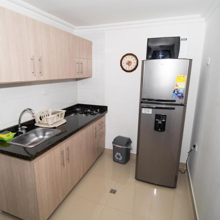 Serena Mar Apartamentos - Two-Bedroom Deluxe Apartment with Balcony - 3