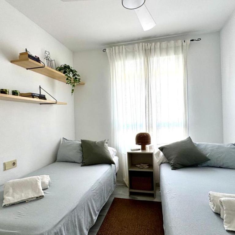 Carihuela Playa Los Nidos 1 - Apartamento - 40
