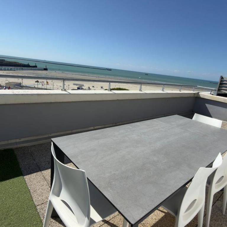 Rooftop d'exception face à la mer - Appartement 3 Chambres - 9