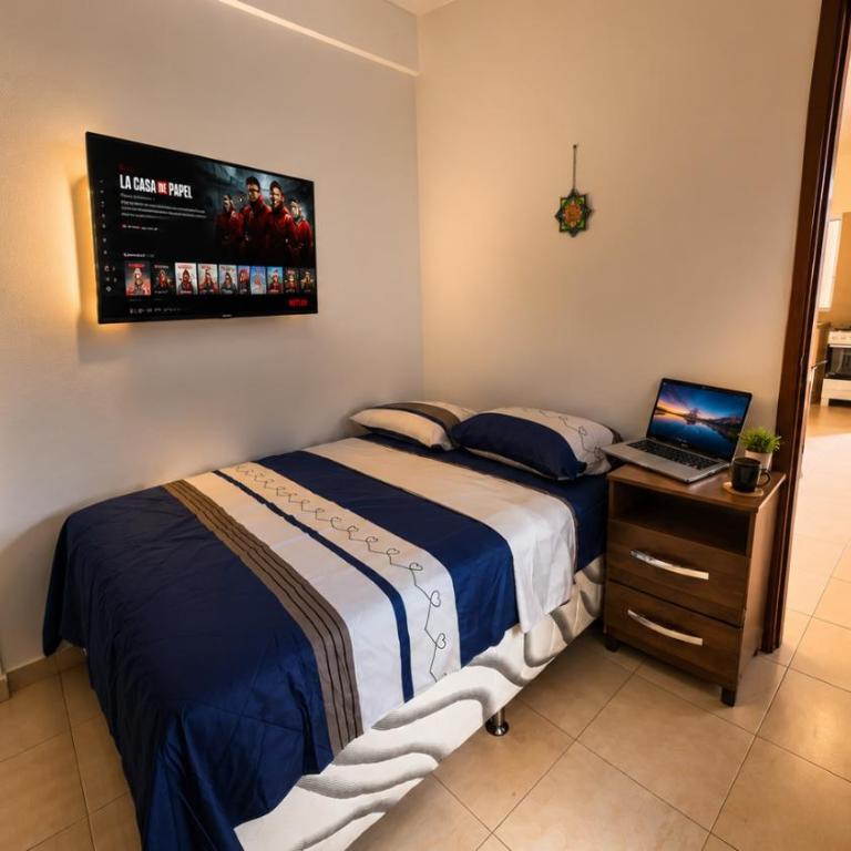 Suites Equipetrol Wifi ultra rápido Cocina equipada - One-Bedroom Apartment with Balcony and City View - 3